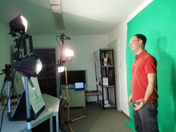 Web-Videostudio in der Geschäftsstelle